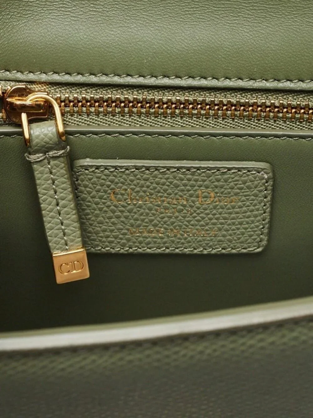 Christian Dior Green Calfskin Leather Montaigne 30 Flap Bag - Picture 9 of 9